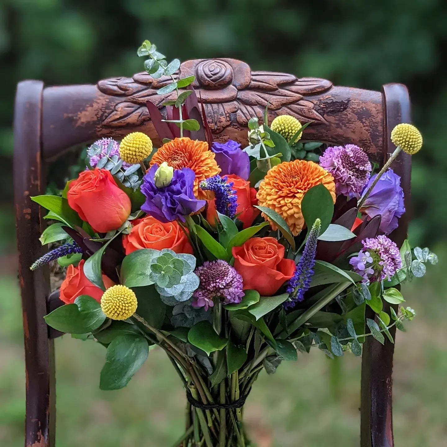Hand-tied Bouquet
For those that already have a collection of vases and don't want any more! All you need to do is cut the stems and place in water!Please include flower and color preferences. Some colors or flowers may not be available for same day orders.
Flower arrangement
FloralsbyHeidiCatherine